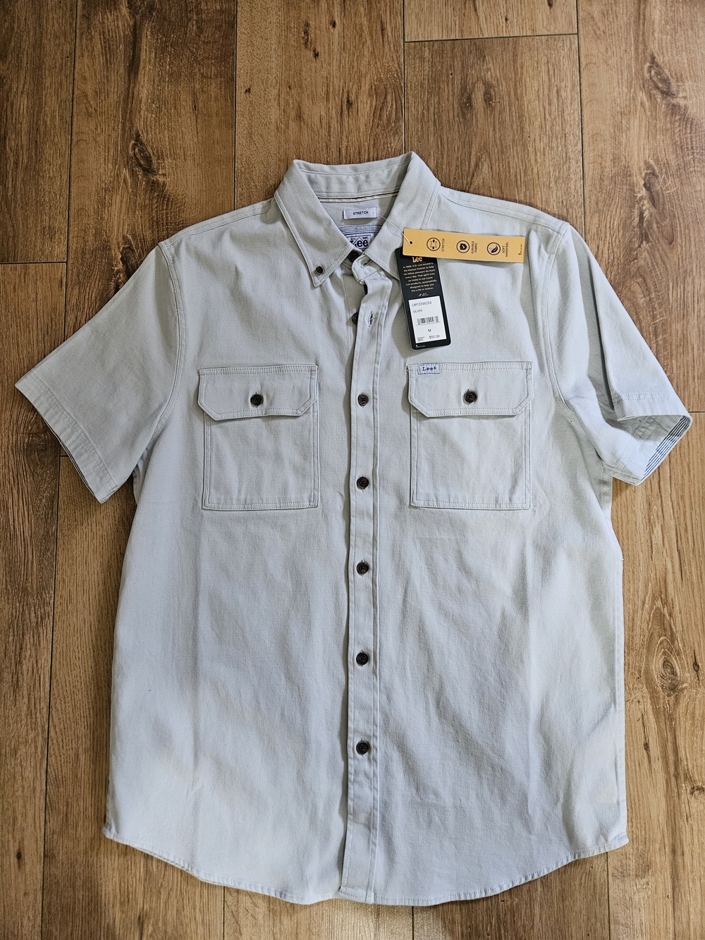 Lee Men’s Short Sleeve Button-Down Workshirt in Light Gray Medium
